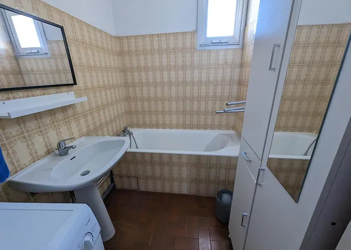 T2 Traversant, à 100m, Balcon, Bien équipé, Idéal 4 Personnes - Fr-1-797-3 Apartamento